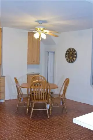 809 Orchard Dr, Macomb, IL 61455 photo 7