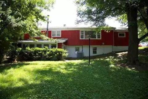 926 Stadium Dr, Macomb, IL 61455 photo 16