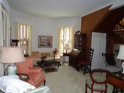 620 S Lafayette St, Macomb, IL 61455 photo 4