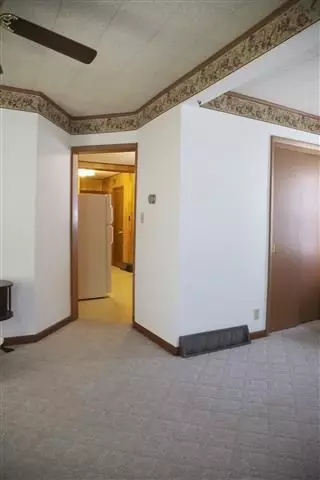 919 E Jefferson St, Macomb, IL 61455 photo 4
