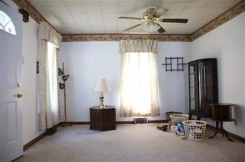 919 E Jefferson St, Macomb, IL 61455 photo 3