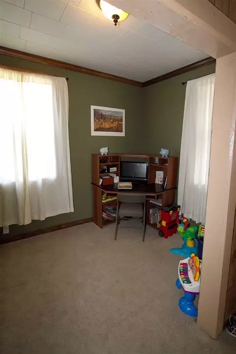 1010 E Carroll St, Macomb, IL 61455 photo 3