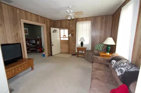 1010 E Carroll St, Macomb, IL 61455 photo 2