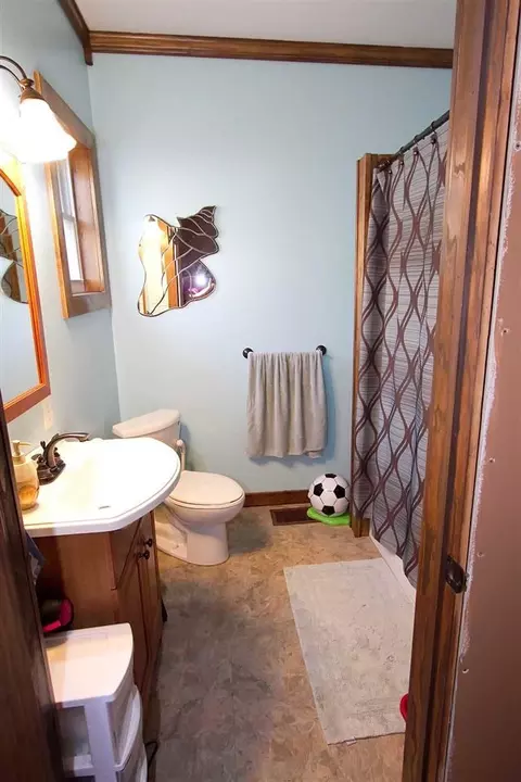 1010 E Carroll St, Macomb, IL 61455 photo 6