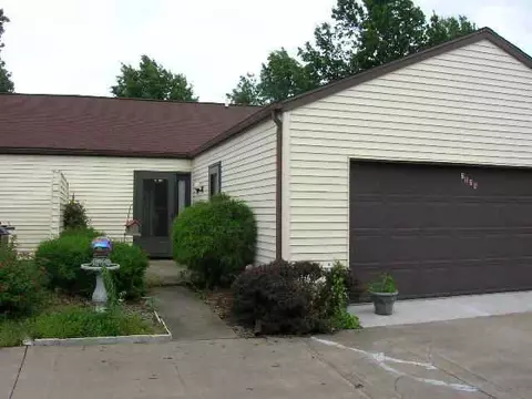 1825 S Madison St, Macomb, IL 61455 photo 2
