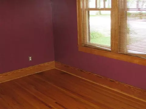 635 Memorial Dr, Macomb, IL 61455 photo 7