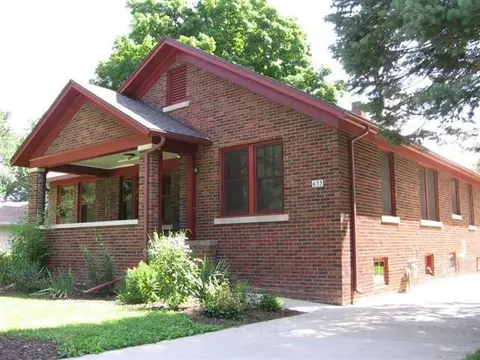 635 Memorial Dr, Macomb, IL 61455 photo 17