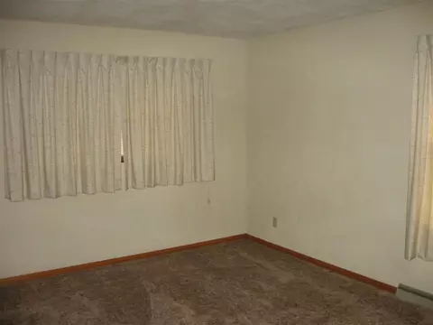219 S Madison, Macomb, IL 61455 photo 6