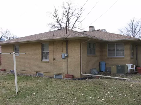 219 S Madison, Macomb, IL 61455 photo 3