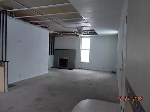 340 S Madison, Macomb, IL 61455 photo 5