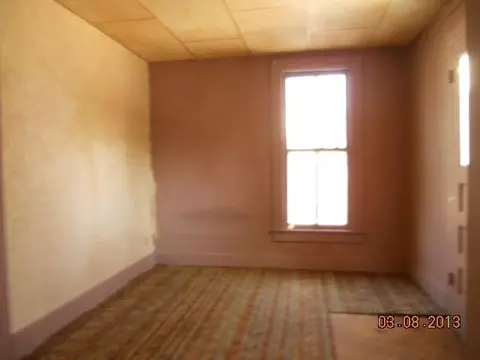 233 S Monroe, Macomb, IL 61455 photo 12
