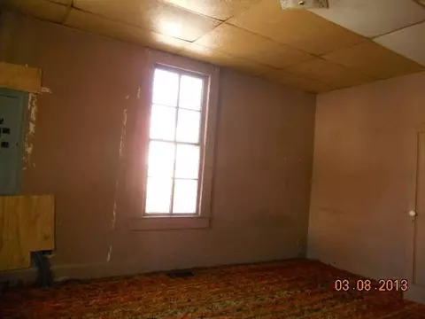 233 S Monroe, Macomb, IL 61455 photo 5