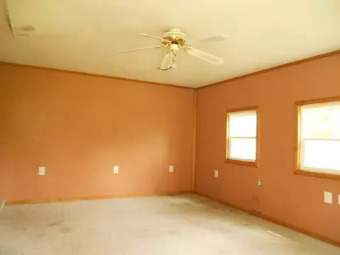 721 S Piper, Macomb, IL 61455 photo 5