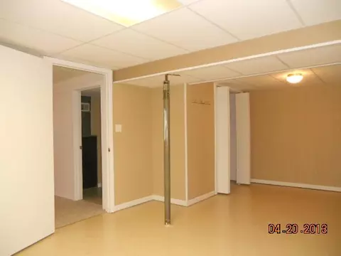 70 Richmond, Macomb, IL 61455 photo 9