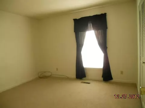 70 Richmond, Macomb, IL 61455 photo 11