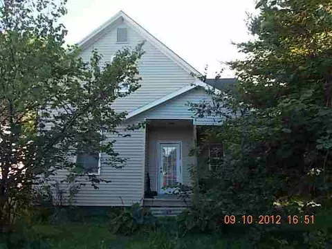 422 E Hurst, Bushnell, IL 61422 photo 1