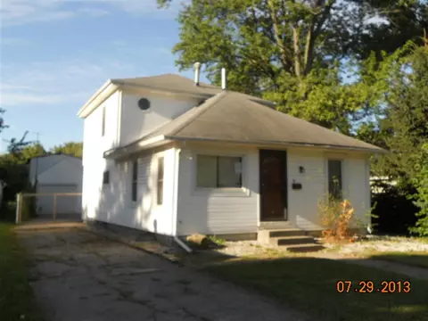 915 E Ash, Macomb, IL 61455 photo 1