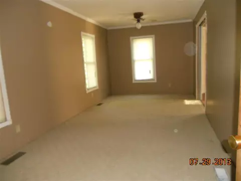 915 E Ash, Macomb, IL 61455 photo 7