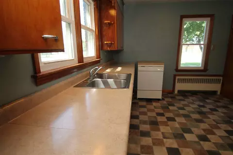 701 W Progress St, Metamora, IL 61548 photo 9