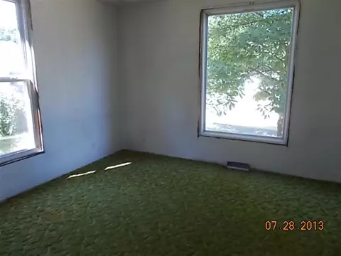 148 N 6th Rd, Saint Augustine, IL 61474 photo 5