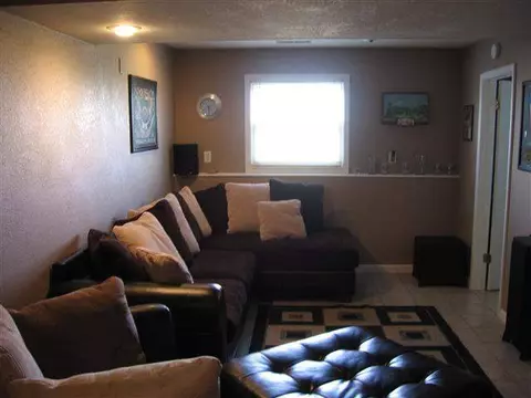 410 Candy, Macomb, IL 61455 photo 10