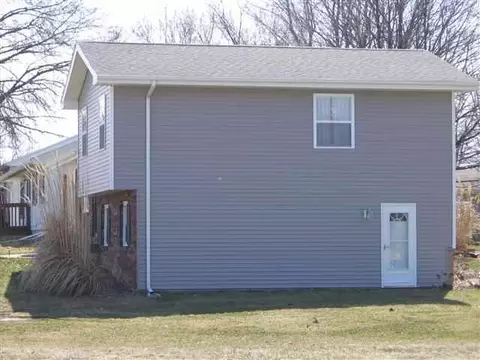 410 Candy, Macomb, IL 61455 photo 4