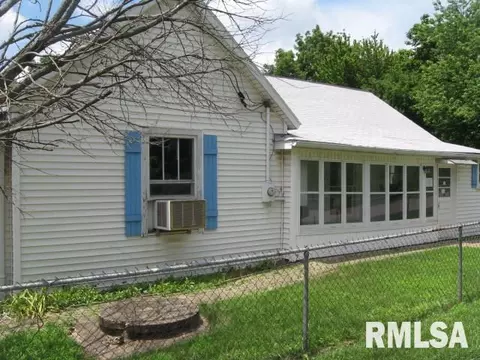 8803 W Main St, Mapleton, IL 61547 photo 3