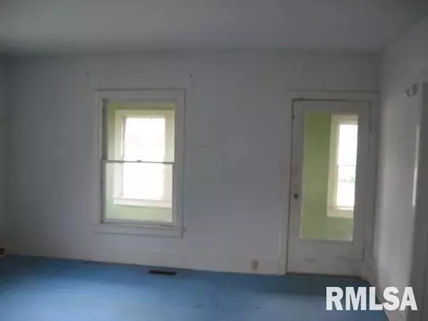 8803 W Main St, Mapleton, IL 61547 photo 5