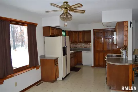 23 Indian Trl, Macomb, IL 61455 photo 11