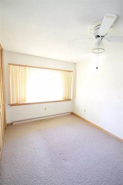 200 E Grant St, Macomb, IL 61455 photo 10