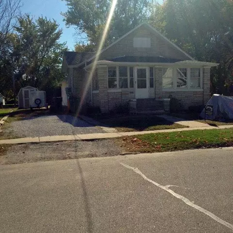 817 W Washington St, Macomb, IL 61455 photo 1