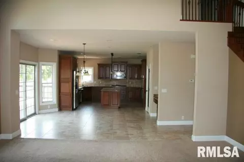 504 Westminster Dr, Germantown Hills, IL 61548 photo 6