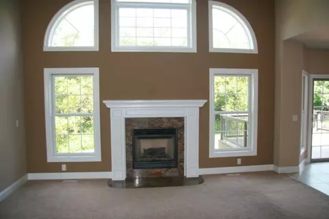 504 Westminster Dr, Germantown Hills, IL 61548 photo 5