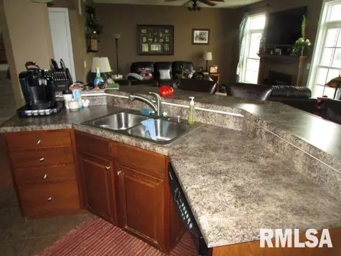 1165 County Road 700 N, Eureka, IL 61530 photo 7