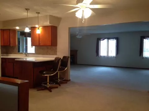 1120 E Memorial Dr, Macomb, IL 61455 photo 9