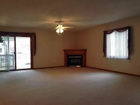 1120 E Memorial Dr, Macomb, IL 61455 photo 12