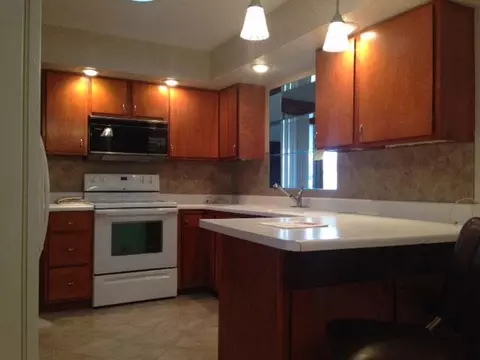 1120 E Memorial Dr, Macomb, IL 61455 photo 8
