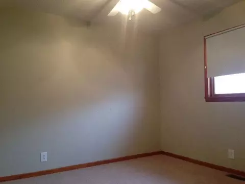 1120 E Memorial Dr, Macomb, IL 61455 photo 15