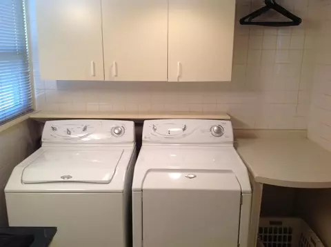310 E Franklin St, Macomb, IL 61455 photo 9