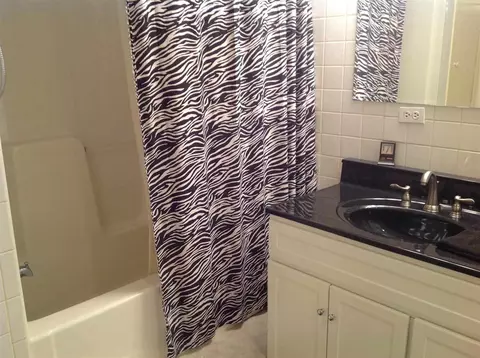 310 E Franklin St, Macomb, IL 61455 photo 8