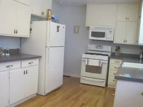 623 Memorial Dr, Macomb, IL 61455 photo 7