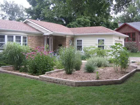 623 Memorial Dr, Macomb, IL 61455 photo 23