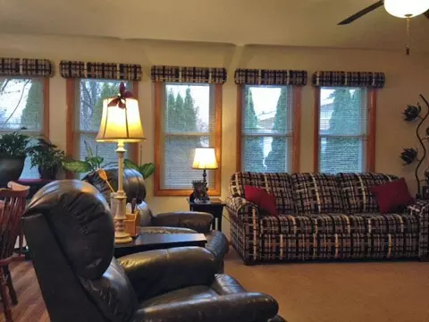 1601 W Grant St, Macomb, IL 61455 photo 3