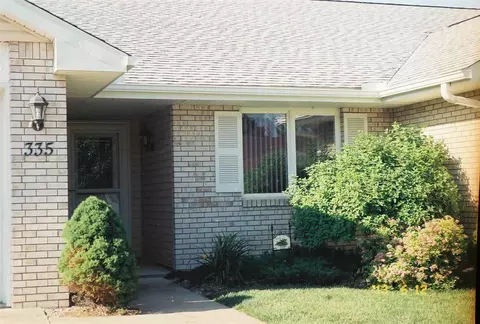 335 Pinecrest Dr, Macomb, IL 61455 photo 18