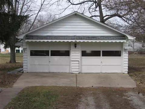 608 W Chase Dr, Macomb, IL 61455 photo 9