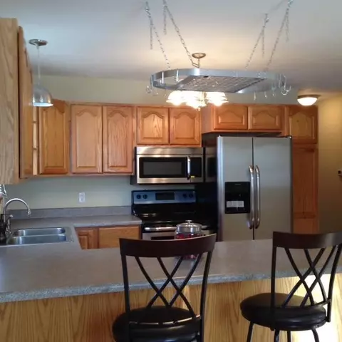 1526 E Pierce St, Macomb, IL 61455 photo 7