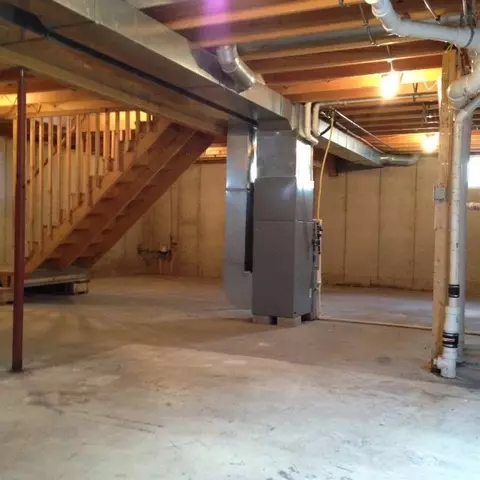 1526 E Pierce St, Macomb, IL 61455 photo 12