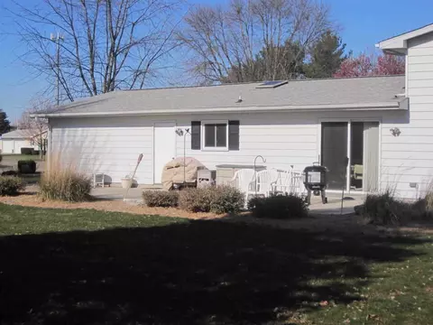 113 James Dr, Macomb, IL 61455 photo 21