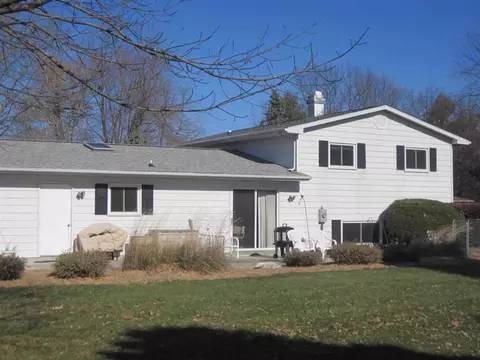 113 James Dr, Macomb, IL 61455 photo 22