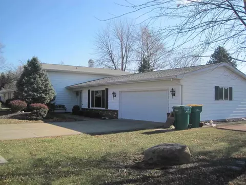 113 James Dr, Macomb, IL 61455 photo 25